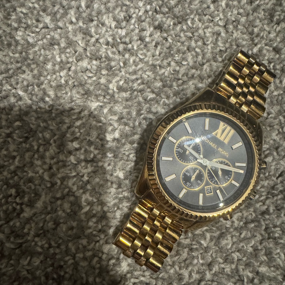 Men’s Michael Kors Gold Chronograph Watch